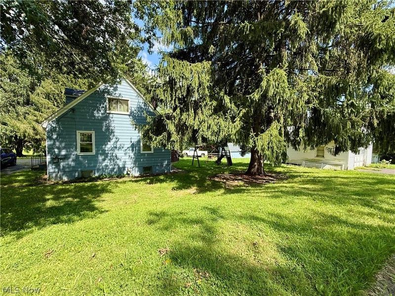 13280 Easton Street NE, Alliance, OH 44601 Photo 12