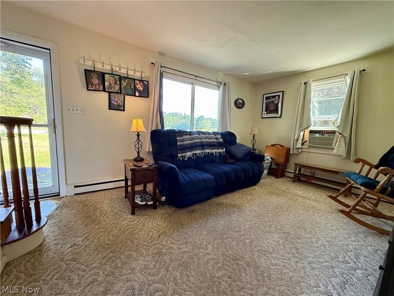 13280 Easton Street NE, Alliance, OH 44601 Photo 3