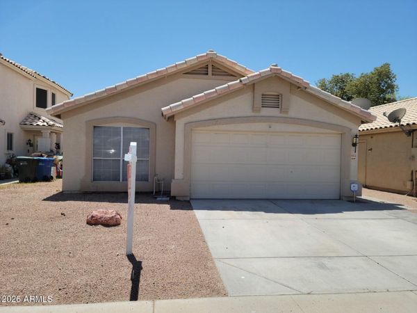 4163 E SILVERWOOD Drive, Phoenix, AZ 85048