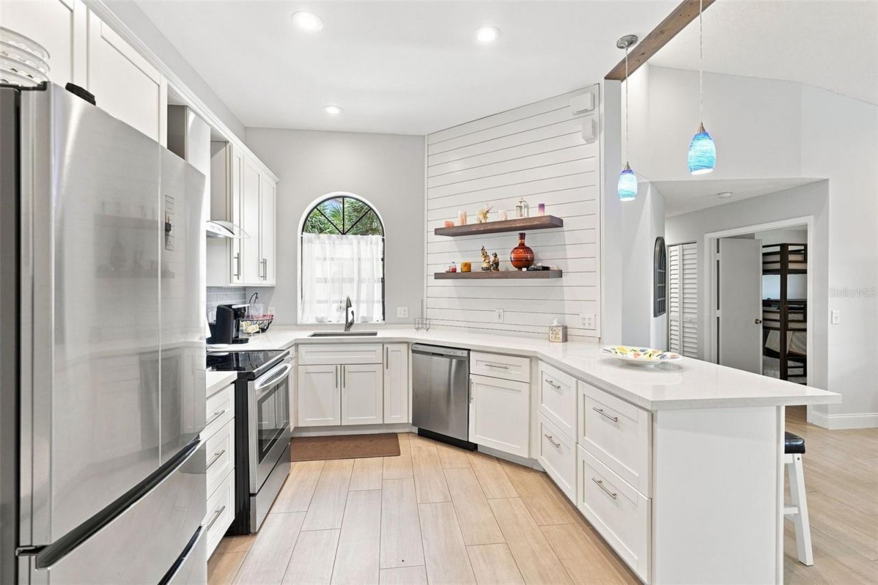 5196 Europa Drive , Unit F, Boynton Beach, FL 33437 Photo