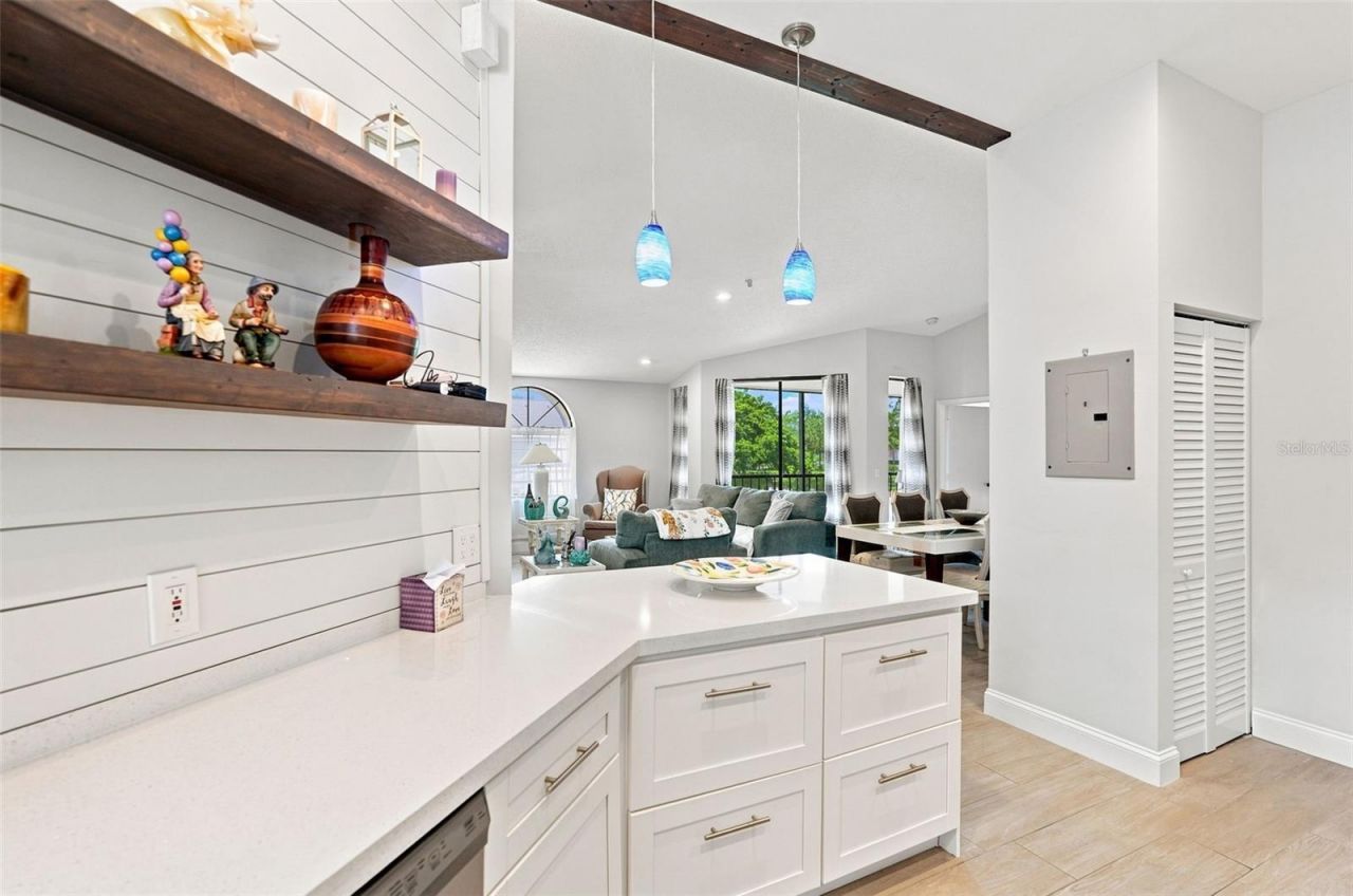 5196 Europa Drive , Unit F, Boynton Beach, FL 33437 Photo
