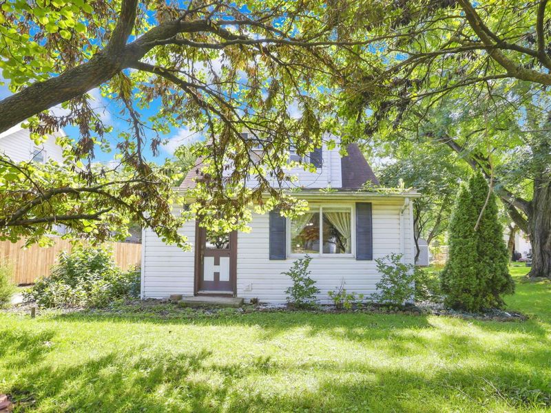 1862 Harrisburg Pike, Grove City, OH 43123 Photo 1