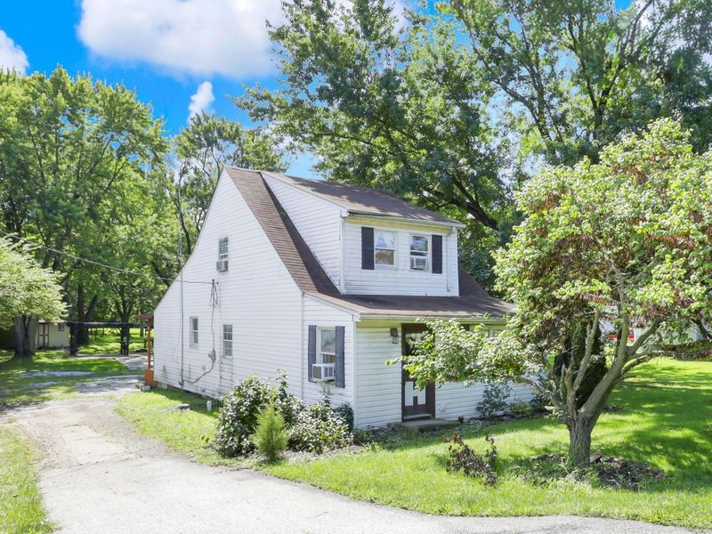 1862 Harrisburg Pike, Grove City, OH 43123 Photo 2