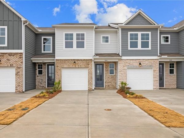 530 Crown Drive , Emerson, GA 30137