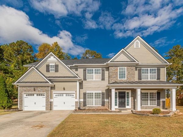 2004 CREEK POINTE Way, Villa Rica, GA 30180