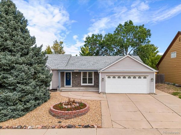 21698 E Powers Circle, Aurora, CO 80015