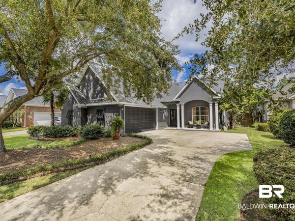 444 Clubhouse Drive, Fairhope, AL 36532