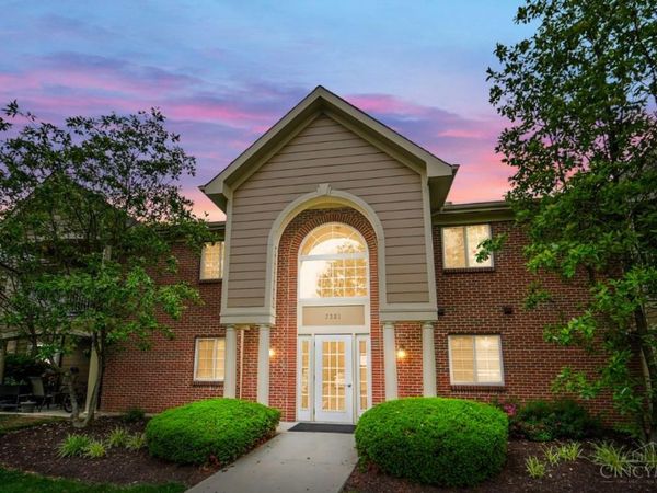 7331 Chatham Court, Unit B, West Chester, OH 45069