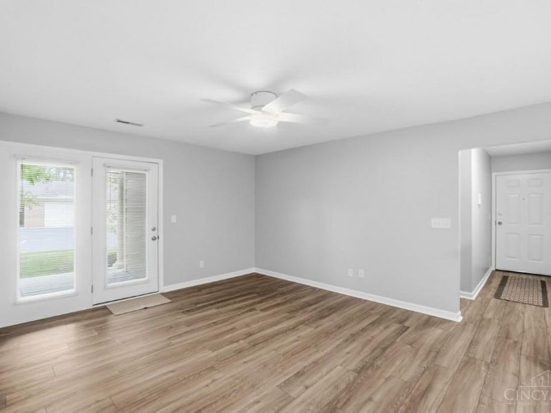 7331 Chatham Court, Unit B, West Chester, OH 45069 Photo 13