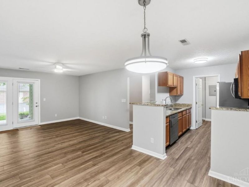 7331 Chatham Court, Unit B, West Chester, OH 45069 Photo 20