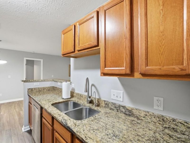 7331 Chatham Court, Unit B, West Chester, OH 45069 Photo 23