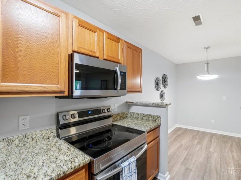 7331 Chatham Court, Unit B, West Chester, OH 45069 Photo 24