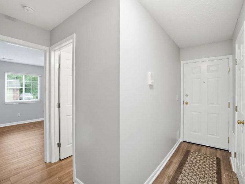 7331 Chatham Court, Unit B, West Chester, OH 45069 Photo 6