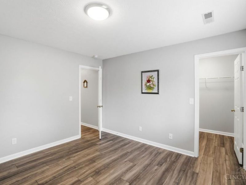 7331 Chatham Court, Unit B, West Chester, OH 45069 Photo 8