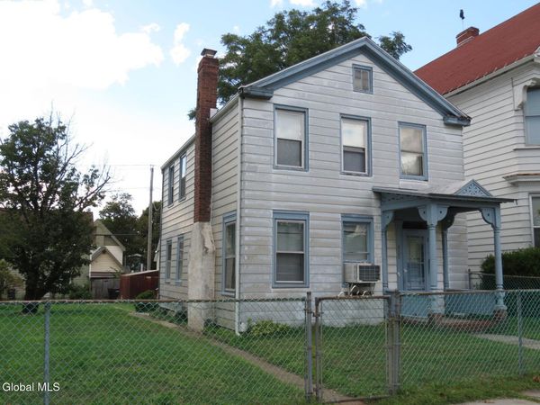 805 4th Avenue, Troy, NY 12182