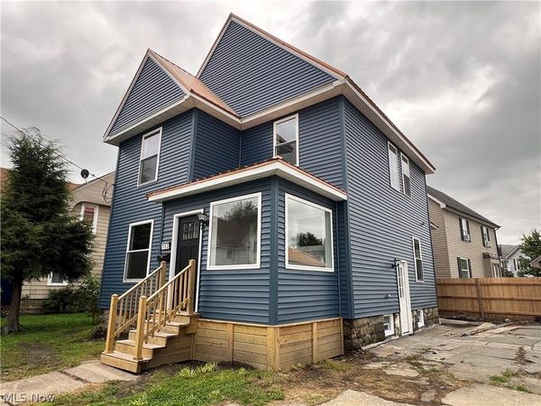 162 Riverside Drive , Ashtabula, OH 44004