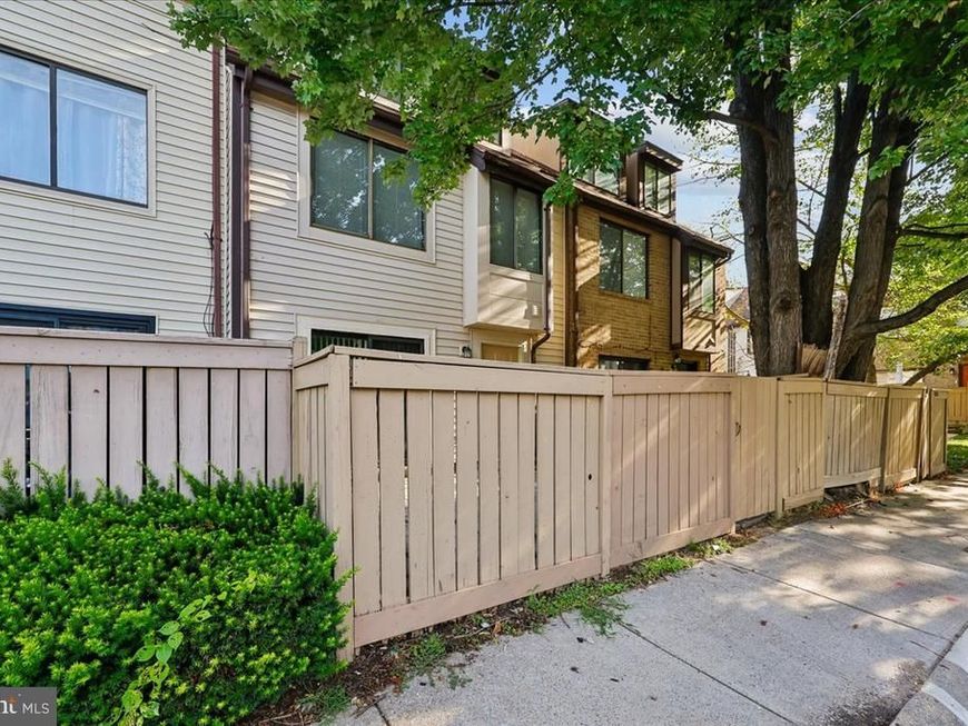 9846 Brookridge Court, Montgomery Village, MD 20886 Main Photo