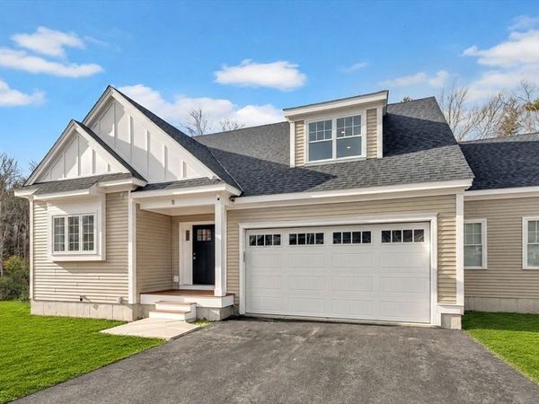 8 Weber Farm Road, Unit 8, Wrentham, MA 02093