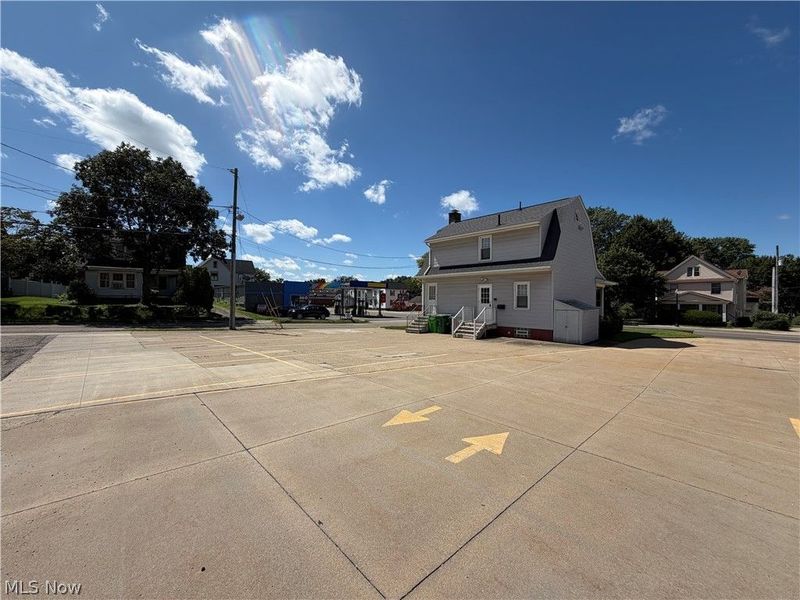 600 N Main Street, North Canton, OH 44720 Photo 11