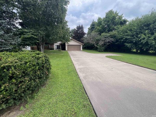23679 County Road 18 Road, Elkhart, IN 46516