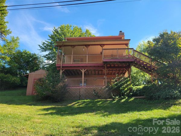 507 Utah Mountain Road , Waynesville, NC 28785