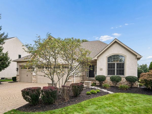 271 Tara Glen Drive, Delaware, OH 43015