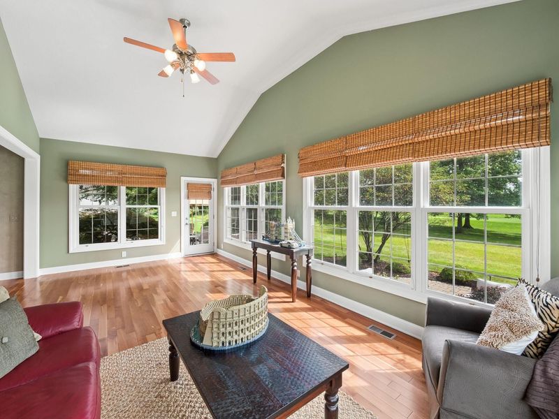 271 Tara Glen Drive, Delaware, OH 43015 Photo 16