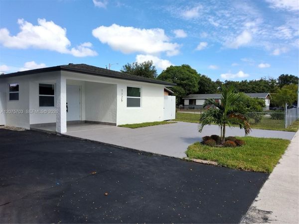 1125 NW 27th Ave , Fort Lauderdale, FL 33311
