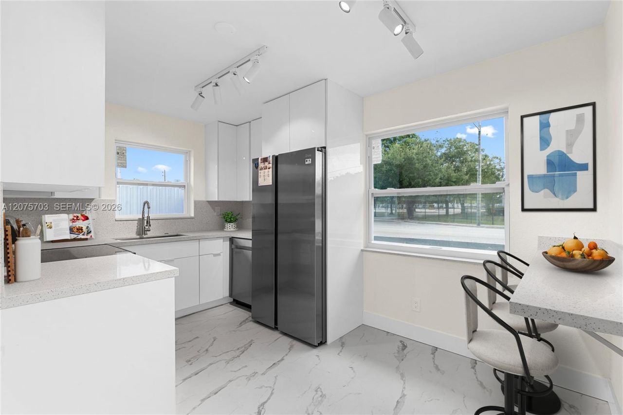 1125 NW 27th Ave , Fort Lauderdale, FL 33311 Photo