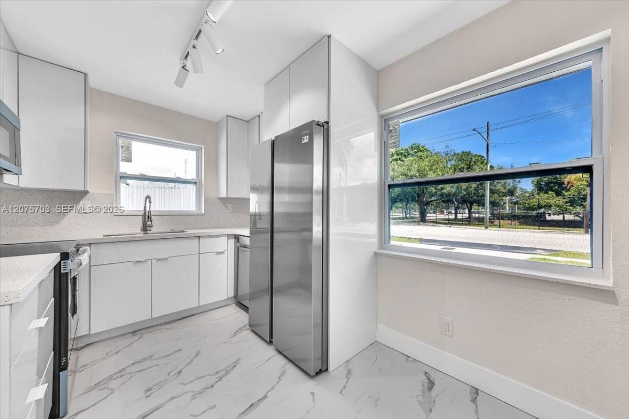 1125 NW 27th Ave , Fort Lauderdale, FL 33311 Photo
