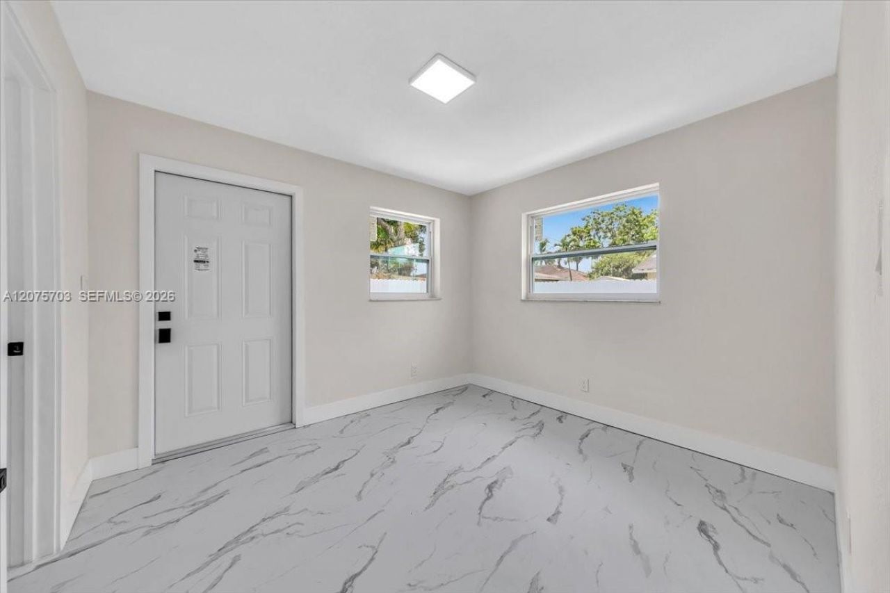1125 NW 27th Ave , Fort Lauderdale, FL 33311 Photo
