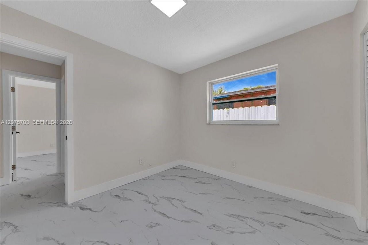 1125 NW 27th Ave , Fort Lauderdale, FL 33311 Photo