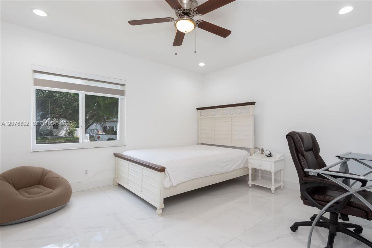 970 Plover Ave, Miami Springs, FL 33166 Photo