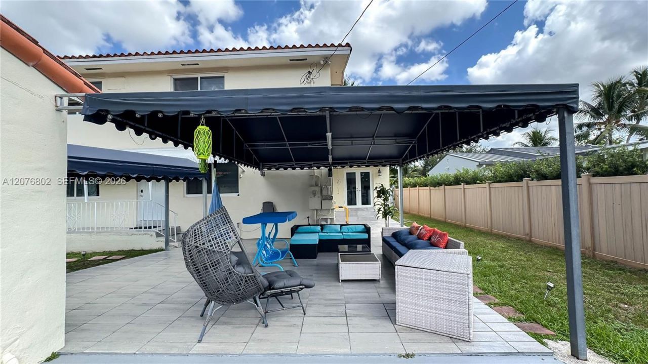 970 Plover Ave, Miami Springs, FL 33166 Photo
