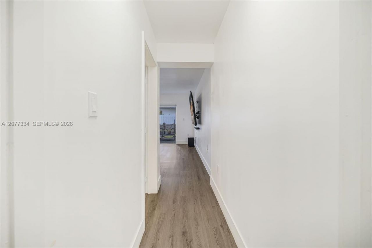 5923 SW 147th Pl , Miami, FL 33193 Photo