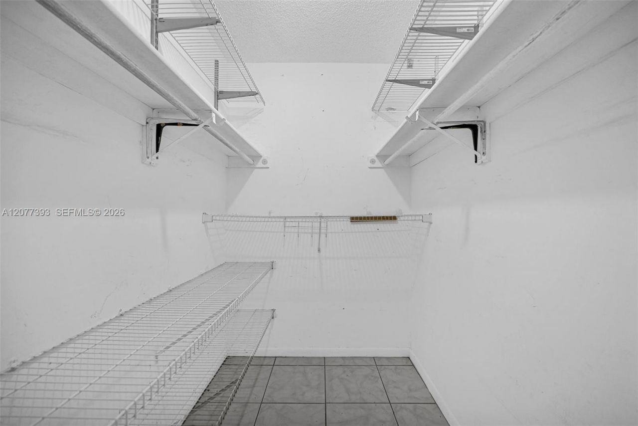 220 NW 107th Ave, Unit 204, Miami, FL 33172 Photo