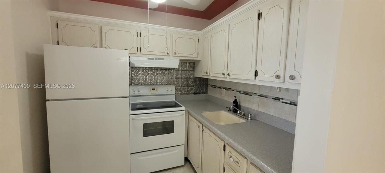 190 Salisbury H , Unit 190, West Palm Beach, FL 33417 Photo
