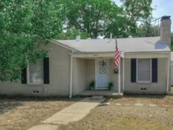 6401 Calmont Avenue, Fort Worth, TX 76116