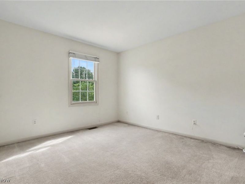 535 Alliance Drive, Northfield, OH 44067 Photo 26