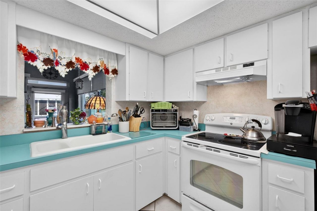 1201 Oak Trace Drive, Sarasota, FL 34232 Photo