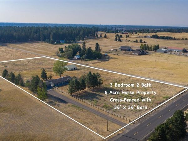 8724 S Cedar Rd, Spokane, WA 99224