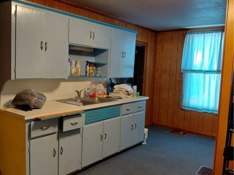 131 W 2nd Street W, Perrysville, OH 44864 Photo 5