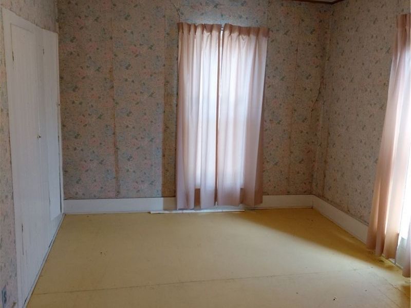 131 W 2nd Street W, Perrysville, OH 44864 Photo 6