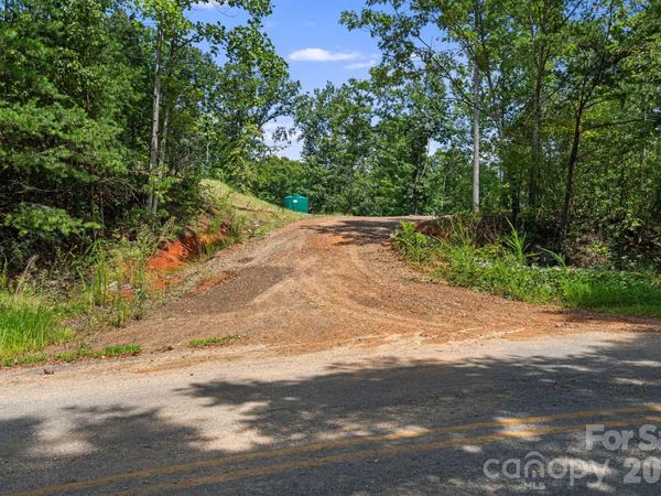 163 Camp Elliott Road , Black Mountain, NC 28711