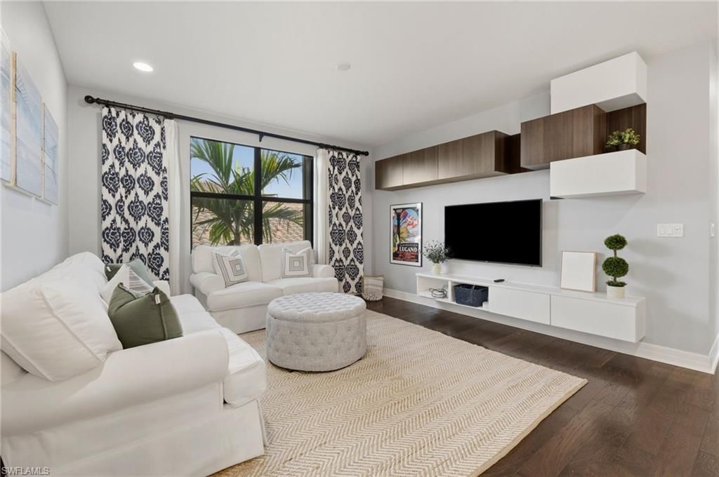 2882 Cinnamon Bay Cir, Naples, FL 34119 Photo