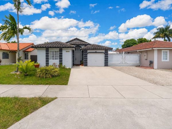 18230 SW 143rd Ct , Miami, FL 33177
