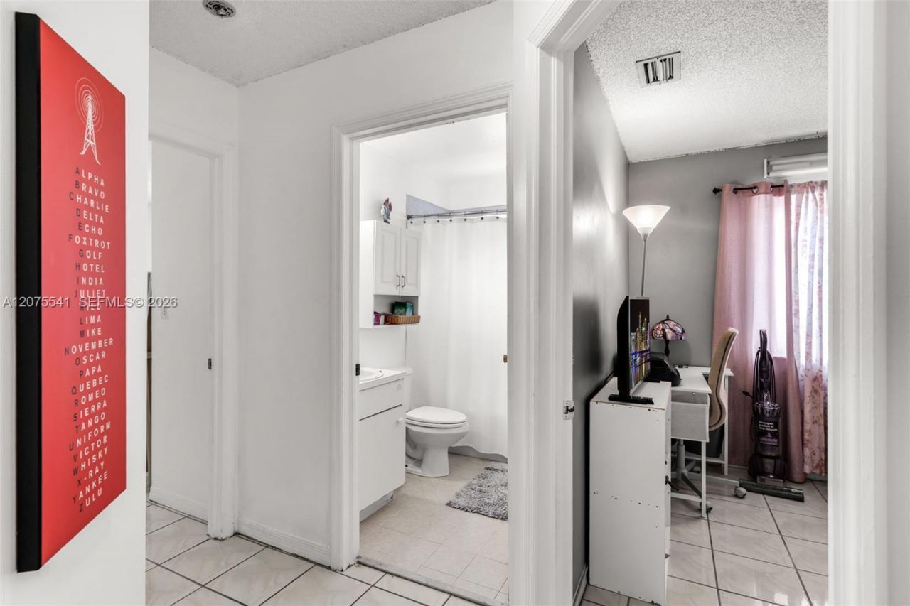 18230 SW 143rd Ct, Miami, FL 33177 Photo