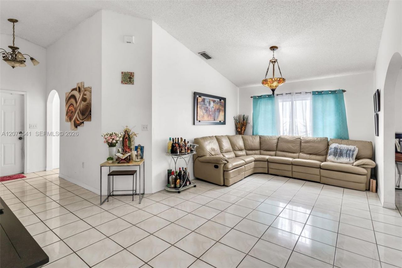 18230 SW 143rd Ct, Miami, FL 33177 Photo
