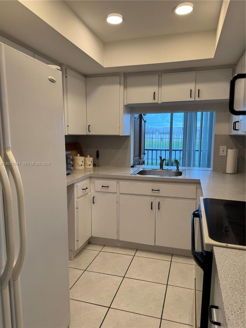 9401 SW 4th St, Unit 103, Miami, FL 33174 Photo