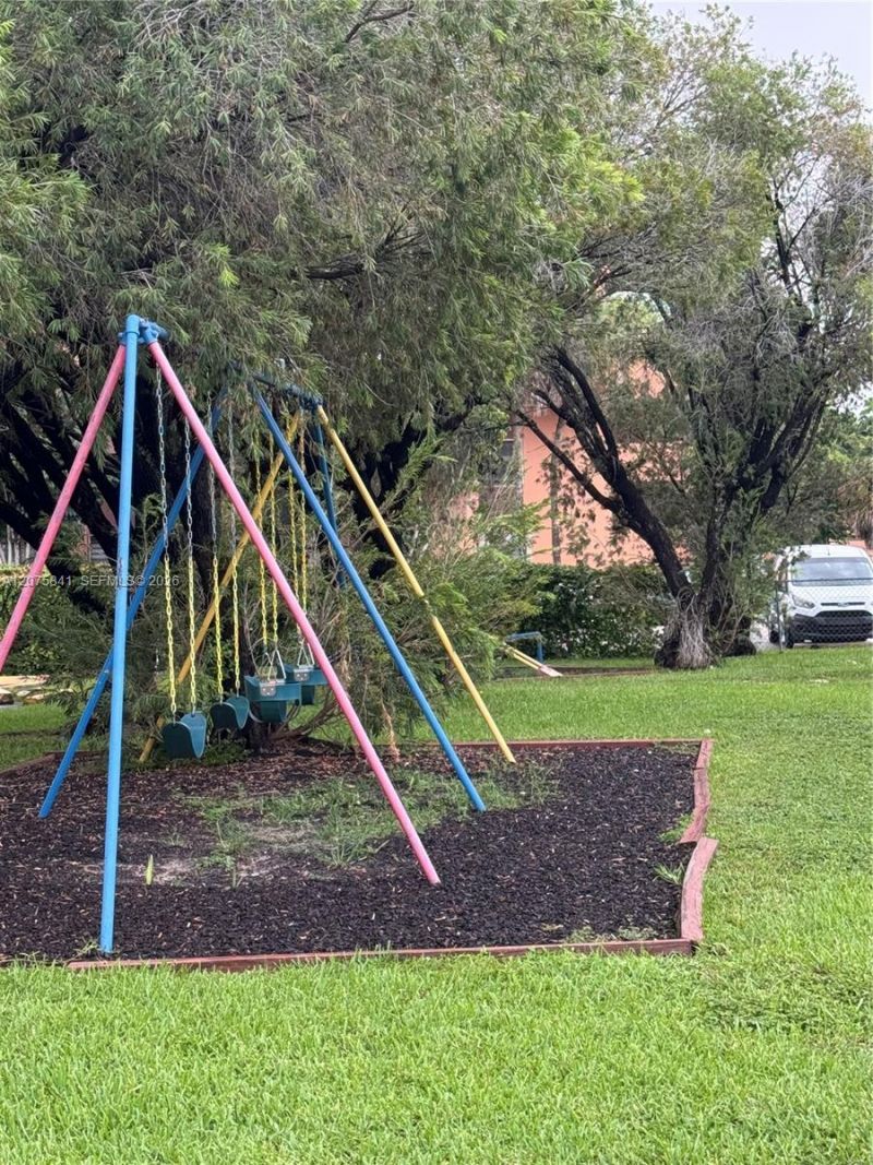 9401 SW 4th St, Unit 103, Miami, FL 33174 Photo